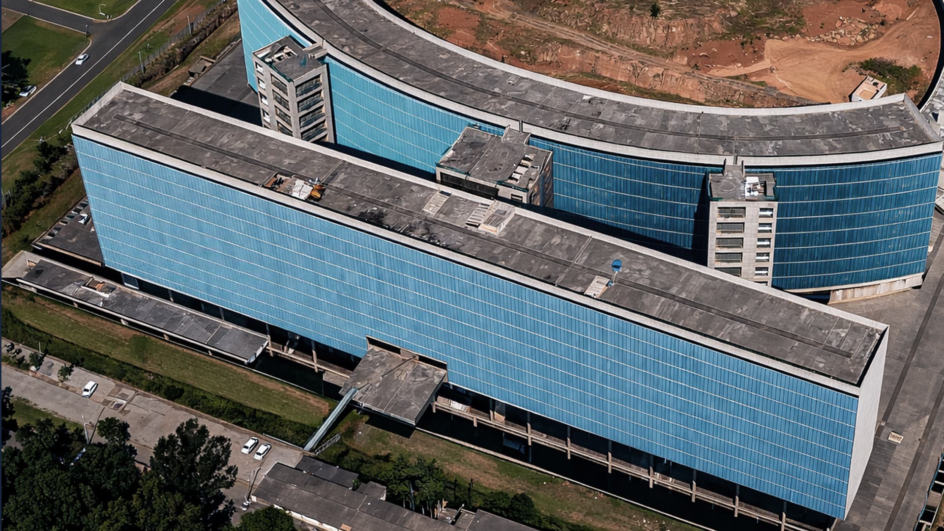 Auditoria analisa licitação para concluir obra da sede do TRF1 em Brasília