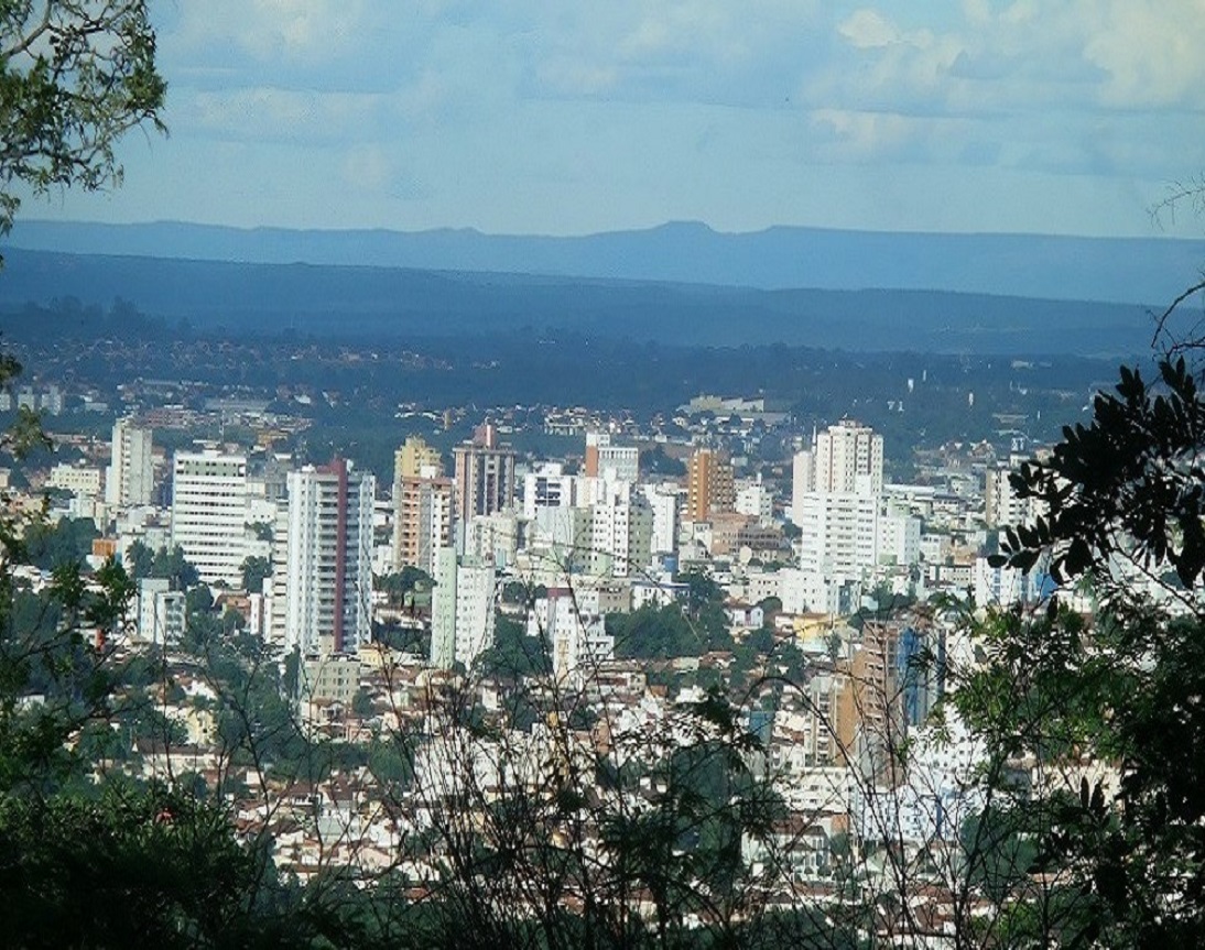 TCE-MG multa gestores por falha em licitação e faz recomendações a municípios da Área Mineira da Sudene