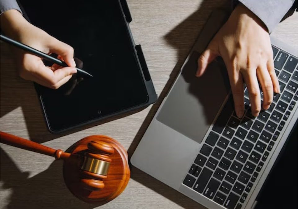 Tribunal pede que prefeitos justifiquem contratação de empresa privada que organiza licitações 